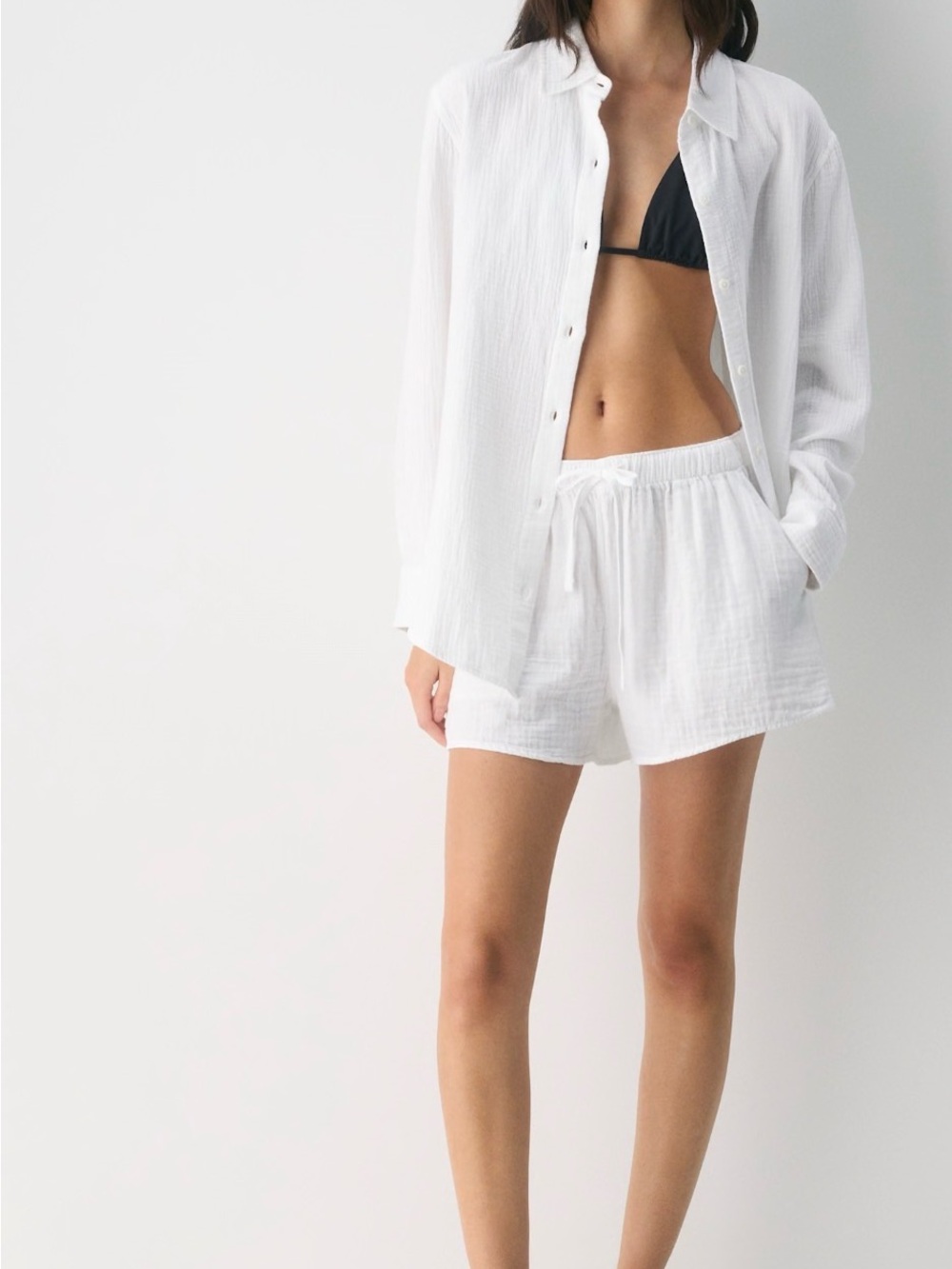 Wilfred White AirPlush Cotton Shorts